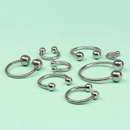 Hufeisen Piercings aus Titan & Chirurgenstahl 316L